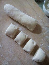 荠菜盒子的做法步骤7