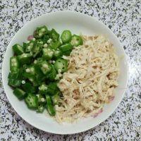 腐竹拌秋葵的做法步骤4