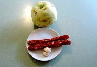 腊肠炒苤蓝的做法步骤1