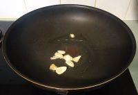 腊肠炒苤蓝的做法步骤5