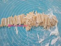 黑芝麻沙琪玛的做法步骤8