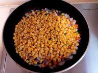 牛油果炒玉米粒的做法步骤4
