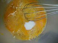 纸杯蛋糕的做法步骤2