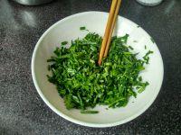 自制韭菜饼的做法步骤1