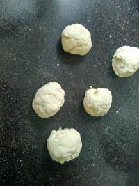 自制韭菜饼的做法步骤4