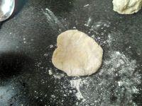 自制韭菜饼的做法步骤5