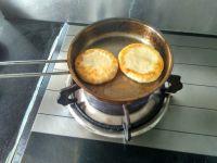 自制韭菜饼的做法步骤10