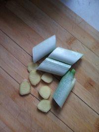 压力锅牛尾汤的做法步骤5