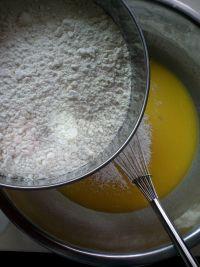 葡萄干马芬的做法步骤6