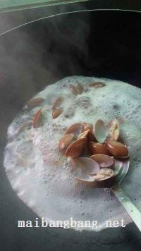 蒜蓉炒花甲的做法步骤3