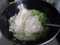 丝瓜鸡蛋乌冬面的做法步骤6