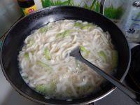 丝瓜鸡蛋乌冬面的做法步骤12