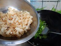 辣椒炒豆皮的做法步骤5