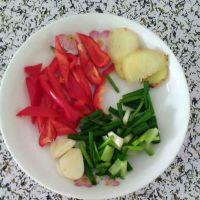 鲜虾小炒的做法步骤4