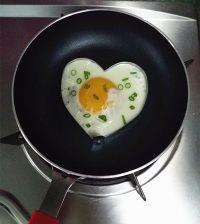 煎无油流芯蛋的做法步骤5