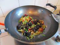 酸辣三脆的做法步骤6