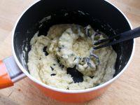 烫面戚风蛋糕卷的做法步骤5