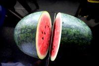 酸笋秒炒西瓜皮的做法步骤2