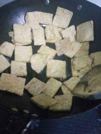 茄汁煎豆腐的做法步骤3