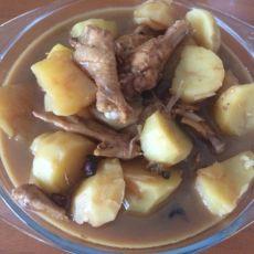 土豆炖鸡翅