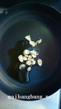 咸肉炒薯梗的做法步骤4