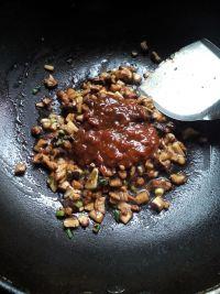 香菇肉酱拌面的做法步骤7