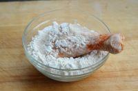 酥炸鸡腿的做法步骤3