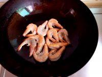 番茄虾的做法步骤5