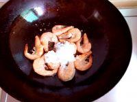 番茄虾的做法步骤6