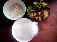 茄子虾皮粉的做法步骤1