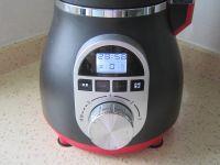 黑豆核桃豆浆的做法步骤3