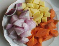 咖喱鸡饭的做法步骤2