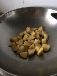 咖喱牛腩土豆饭的做法步骤7