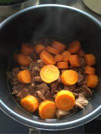 咖喱牛腩土豆饭的做法步骤8