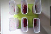 哈密瓜椰奶火龙果冰棒的做法步骤6