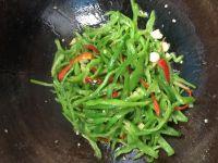 炒青椒的做法步骤6