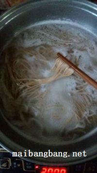 骨汤黄秋葵面的做法步骤9