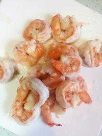 秋葵炒虾仁的做法步骤4