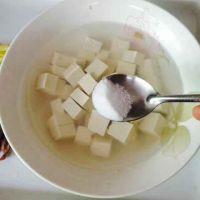 小肠烧豆腐的做法步骤3