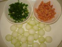 二龙戏珠的做法步骤3