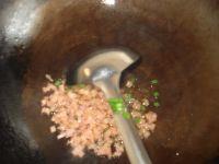 二龙戏珠的做法步骤4