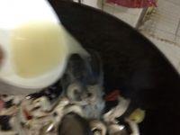 咸菜炒肚片的做法步骤10