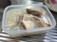 咸菜炒肚片的做法步骤1