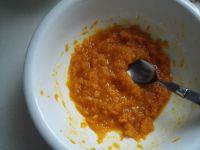 南瓜芝麻糯米饼的做法步骤2