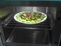 蒜蓉豆豉蒸秋葵的做法步骤7