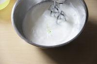 菠菜牛油果蛋糕的做法步骤6