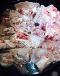 排骨玉米汤的做法步骤1