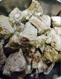 排骨玉米汤的做法步骤2