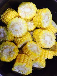 排骨玉米汤的做法步骤4