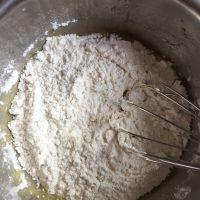 三色玛德琳蛋糕--蛋白打发版的做法步骤6